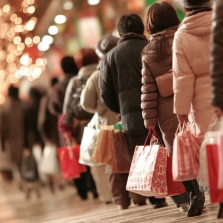 China targets unified domestic market to boost consumption and services demand