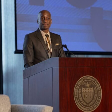 Fed’s Jefferson says jobs market is stabilizing and inflation should moderate