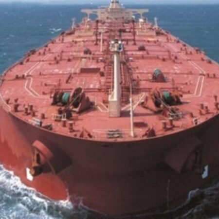 The USD is moving lower as the market follow the war on/war off script