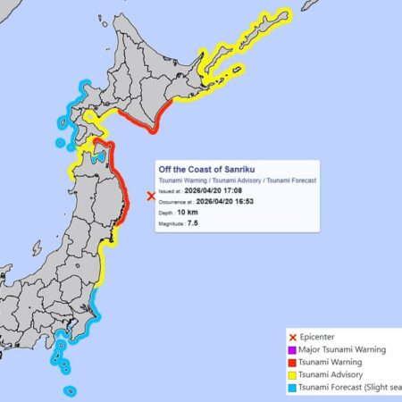 Japan issues tsunami warning after major 7.5 magnitude quake hits