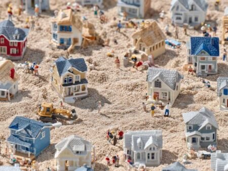 US March housing starts 1.502m vs 1.400m expected