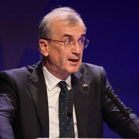 ECB policymaker Villeroy urges against speculating on timing of potential rate hike
