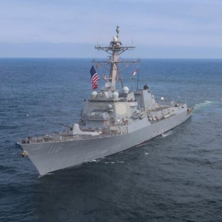 Senior US official denies a US ship was hit by Iranian missiles – Axios