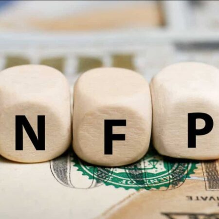 What are the analyst calls ahead of the US non-farm payrolls later today?